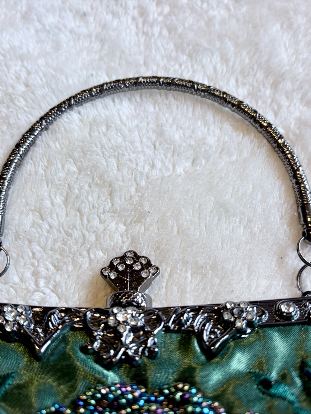 Handbag - Embellished Green Beaded for Evening or for Fun - also a shoulder bag! - Picture 15 of 16